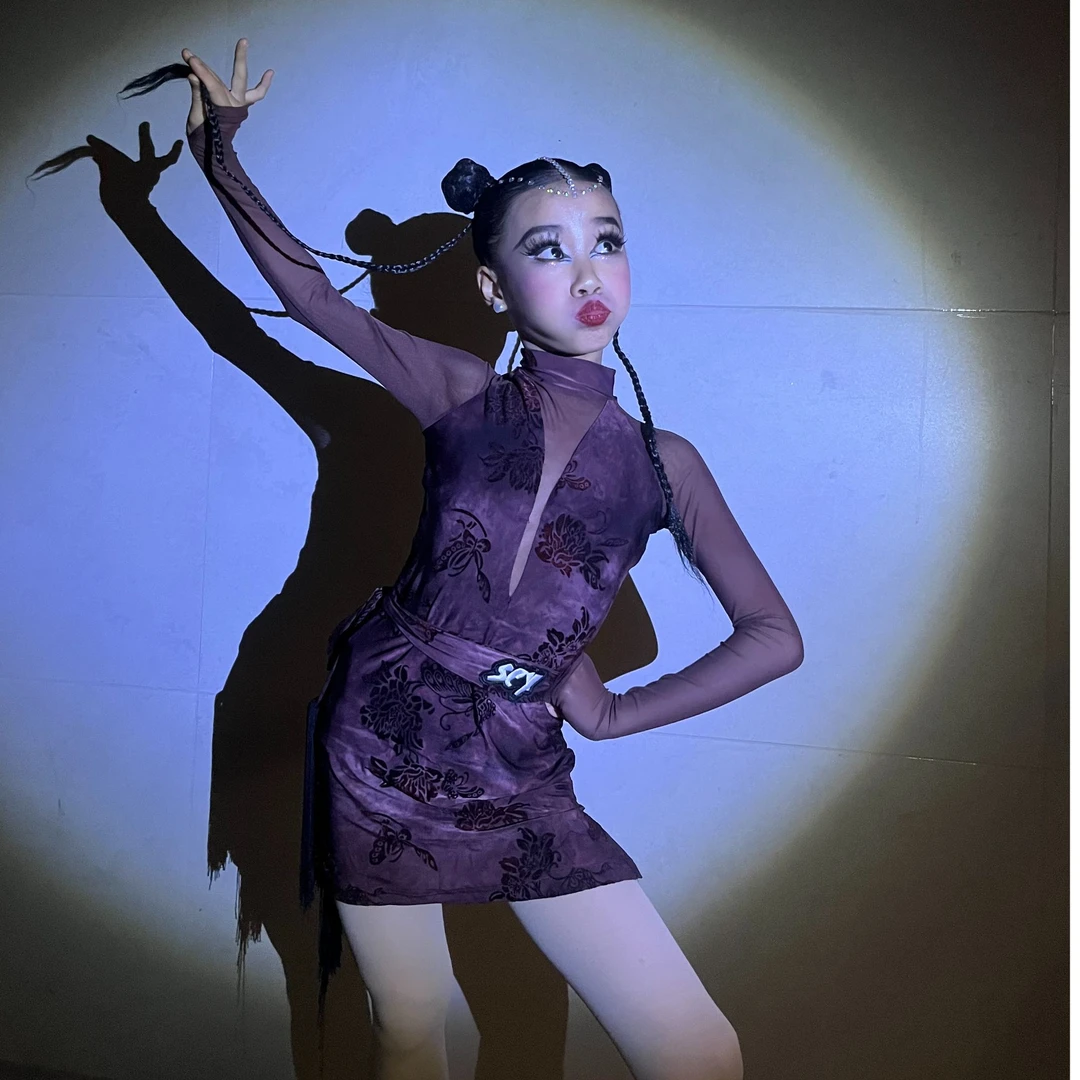 尚裁艺拉丁舞服女童2025夏季新款练功服少儿演出分体专业41220