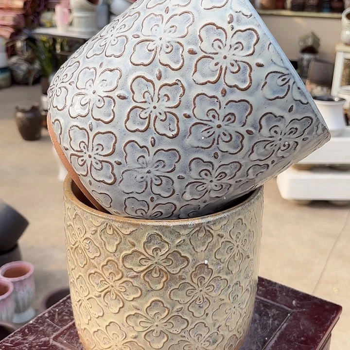 紫砂茶碗孤品花两个口径20*20