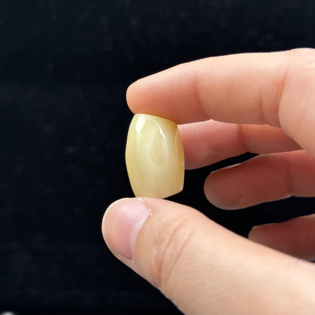 Y7515天然原矿蜜蜡马蹄珠15*23mm抖音基地质检发货