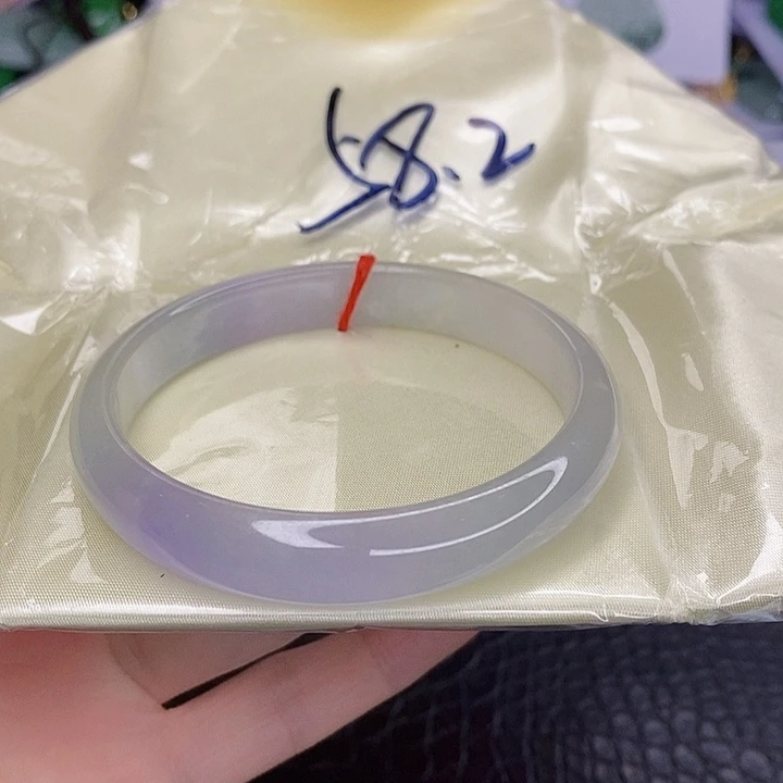 翡翠手镯未镶嵌一图一物实物为准
