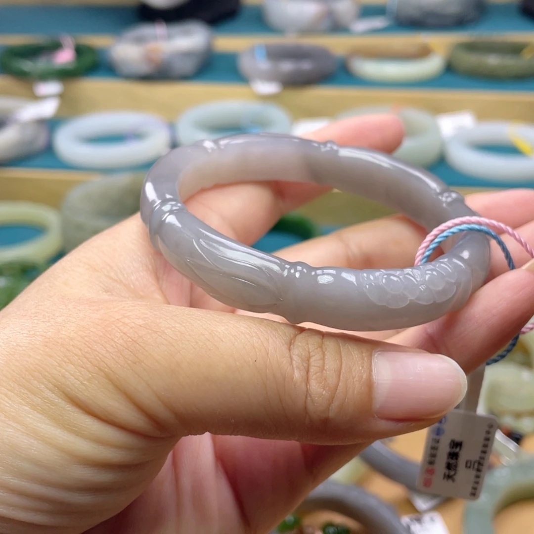 和田玉手镯未镶嵌36