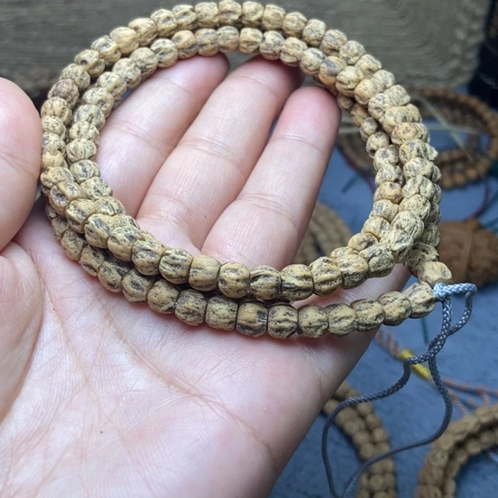 【闪购商品】吊坠柏香籽/百香籽