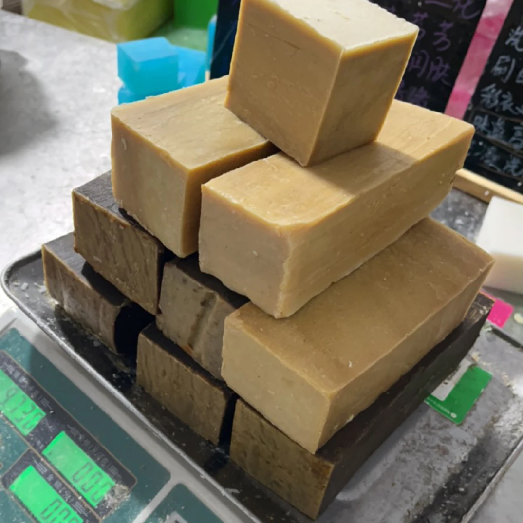 老棉油皂黑黄两色超值装9.5斤肥皂