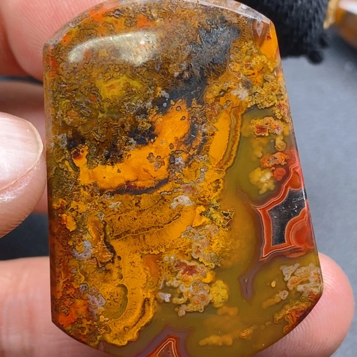 玛瑙/玉髓颈饰未镶嵌用****瑕