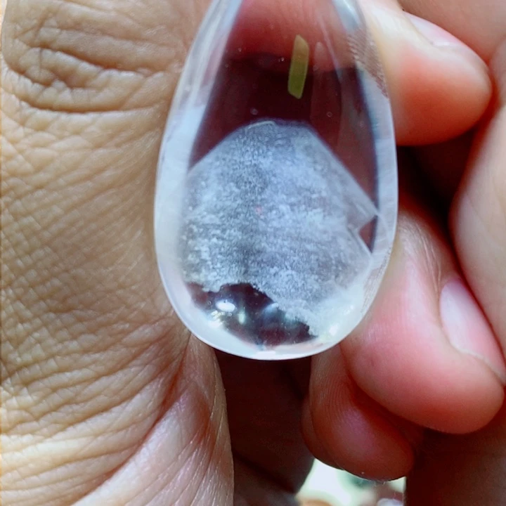 未镶嵌颈饰水晶水晶