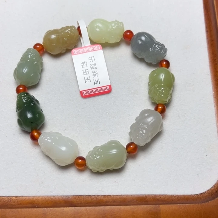 和田玉未镶嵌手链