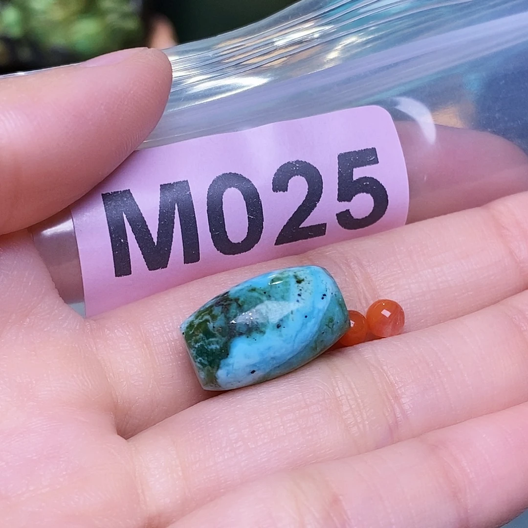 未镶嵌南红玛瑙珠宝奇石
