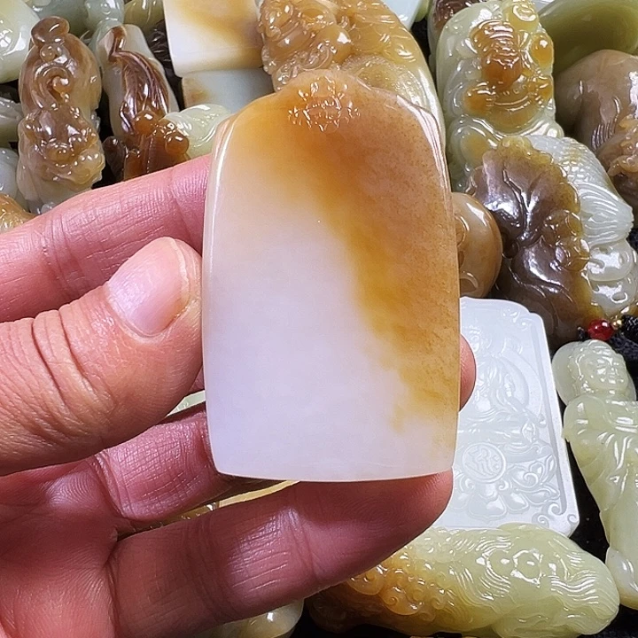 和田玉未镶嵌吊坠(不含链)