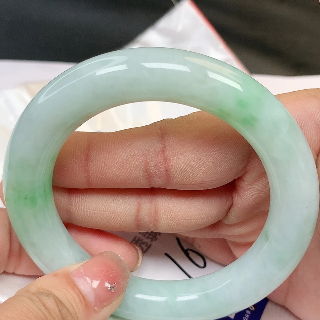 翡翠手镯（圆镯）未镶嵌164号