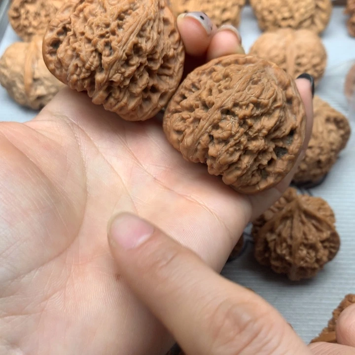 把件文玩核桃三角南疆石46