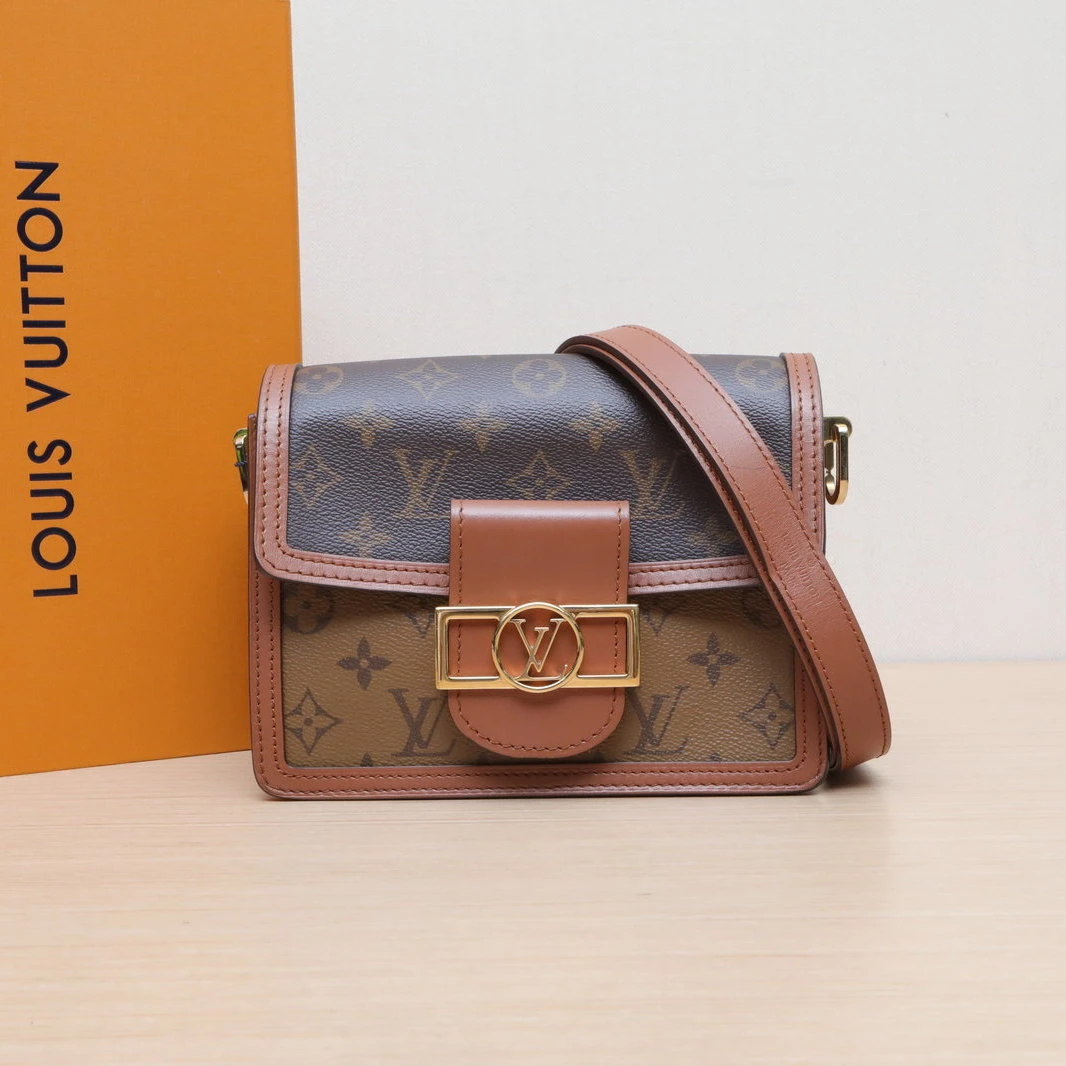 95新 LouisVuitton/路易威登 【娇】达芙妮Mini 20PVC 芯片 806519