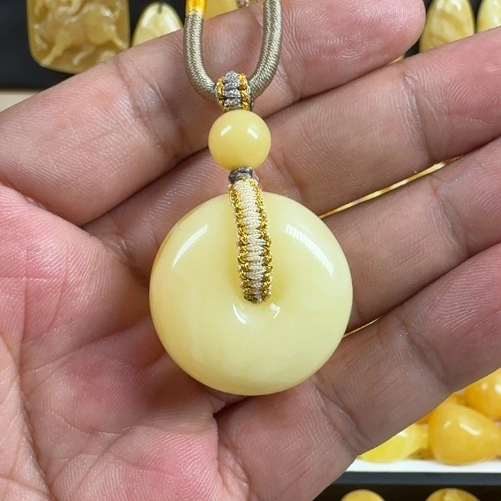 楷***玉未镶嵌蜜蜡珠宝奇石平安扣