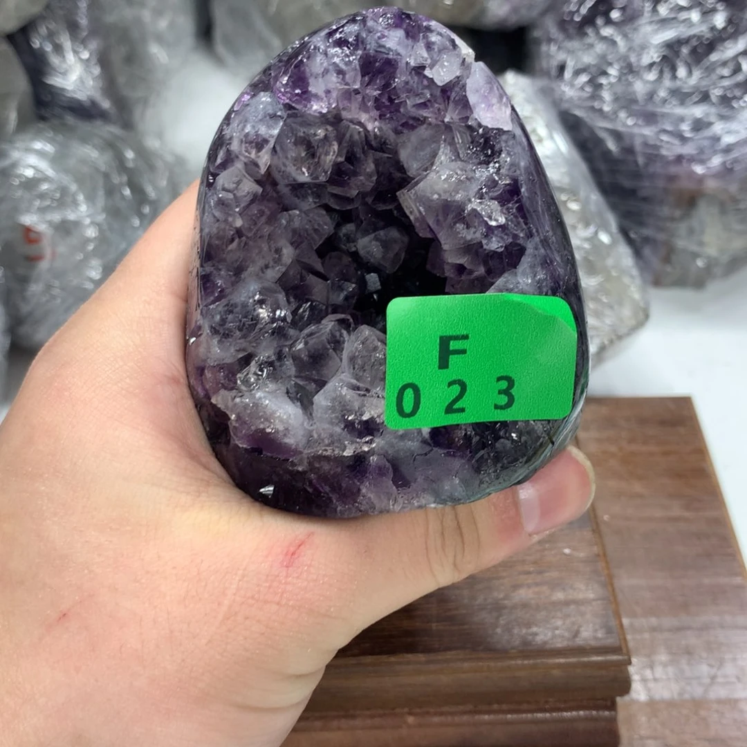 水晶大型摆件（非配饰）未镶嵌