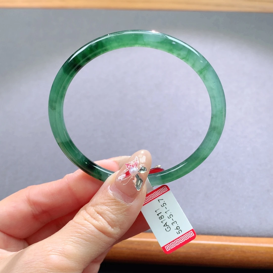 翡翠手镯未镶嵌天然翡翠手镯叮当镯