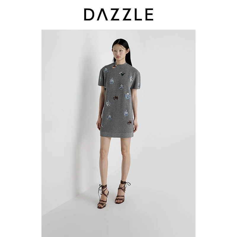 DAZZLE 地素连衣裙2025年夏季新款浅灰色博古宝瓶连衣2J2E642
