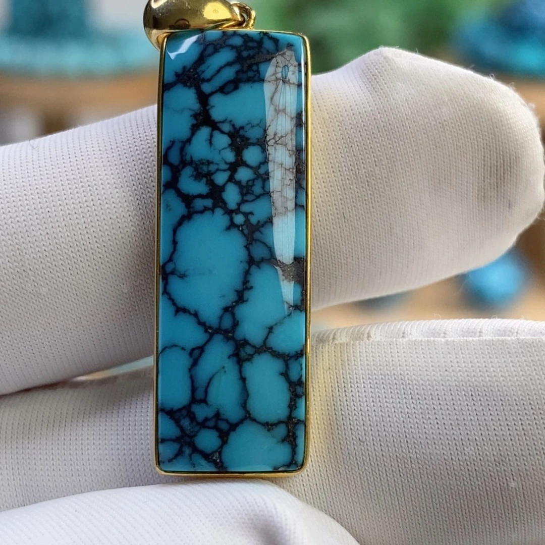 绿松石18K金镶嵌其他