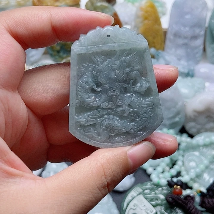 翡翠未镶嵌吊坠(不含链)1