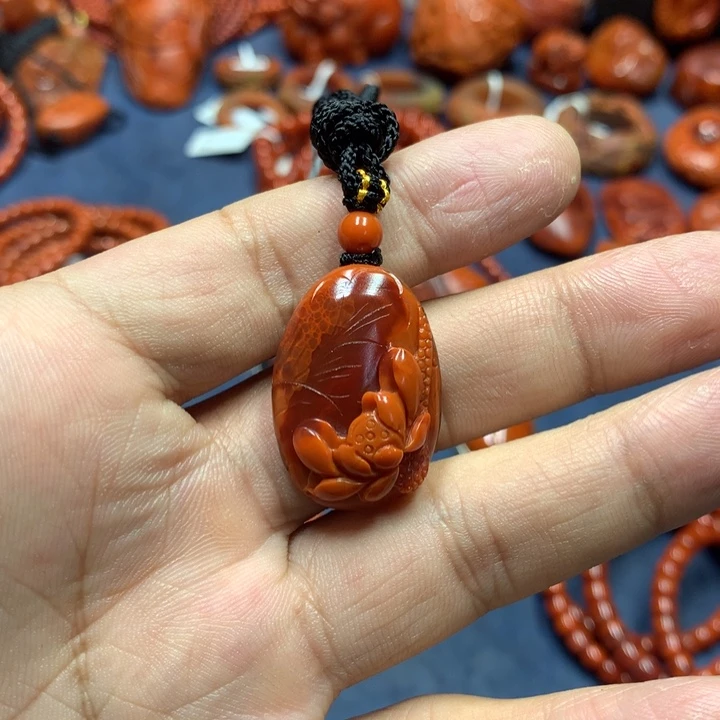 南红玛瑙未镶嵌吊坠(不含链)