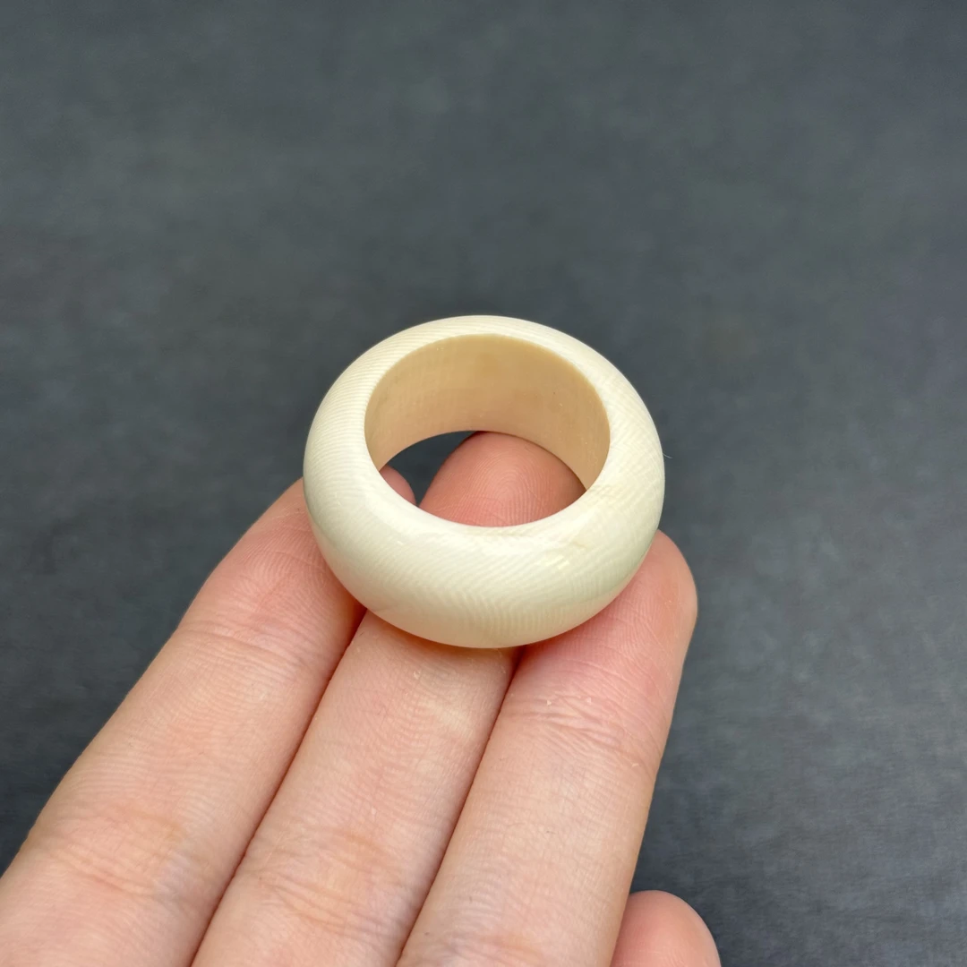 J4285天然猛犸牙 扳指 21.4*14mm支持鉴定 假一罚四