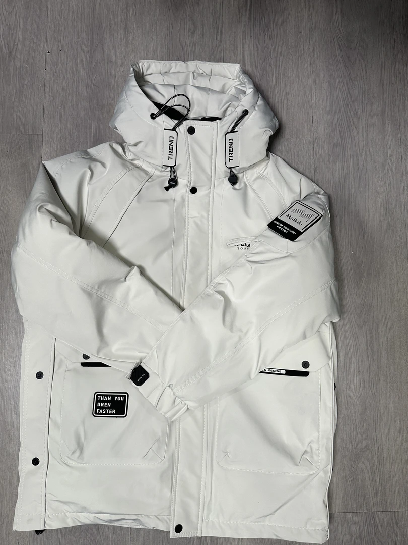 8198【葡萄男装】新款防寒工装连帽保暖外套（剪标款）