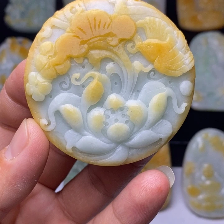 定制翡翠未镶嵌翡翠