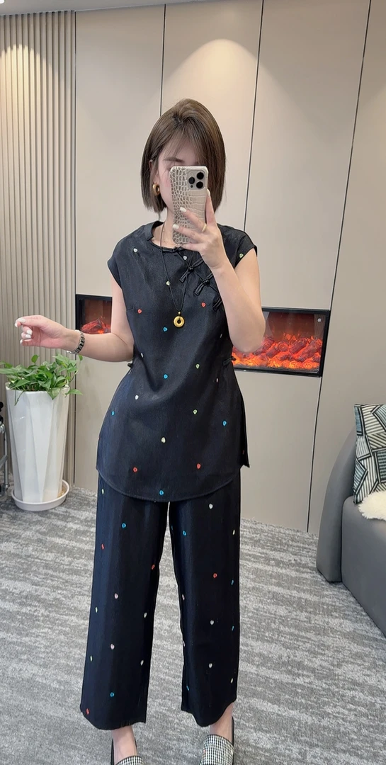 【菲凡】6610老钱风重工碎花刺绣套装女夏季包袖上衣➕裤子两件套装