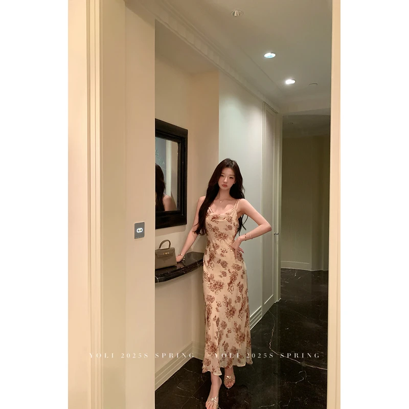 YOLI 张宥利 "秋日细语"吊带连衣裙