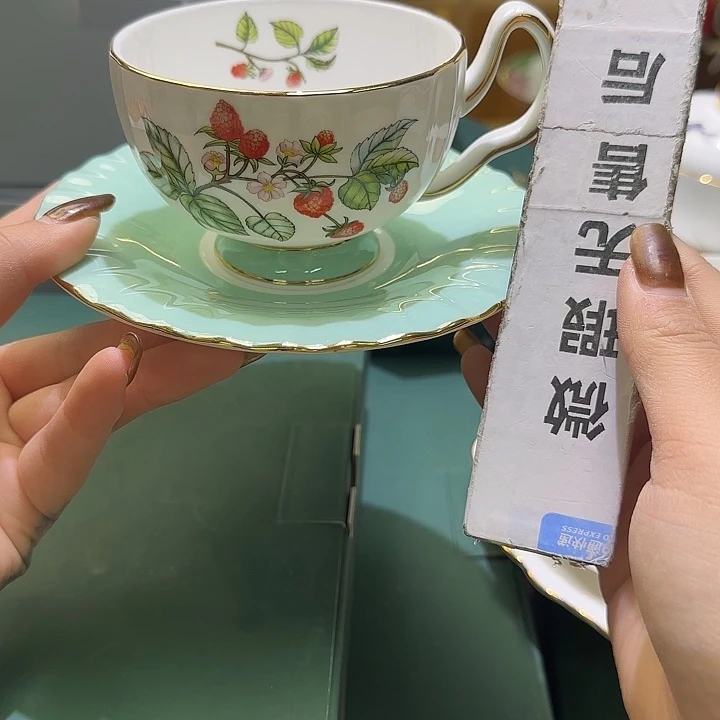 骨瓷实付满10包邮哈