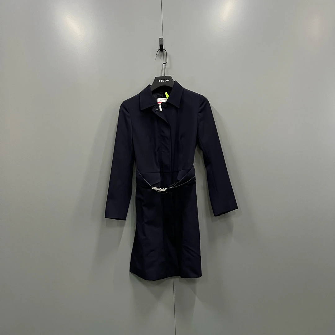 未使用 Prada/普拉达 tt5 藏青色腰带大衣 38码/全新/610147