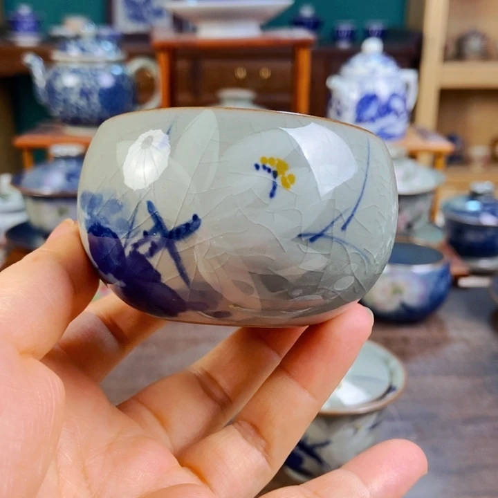 瓷片手工制作工艺精湛等