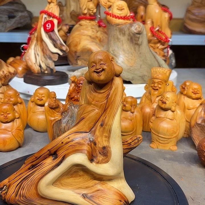 柏木太行崖柏弥勒佛