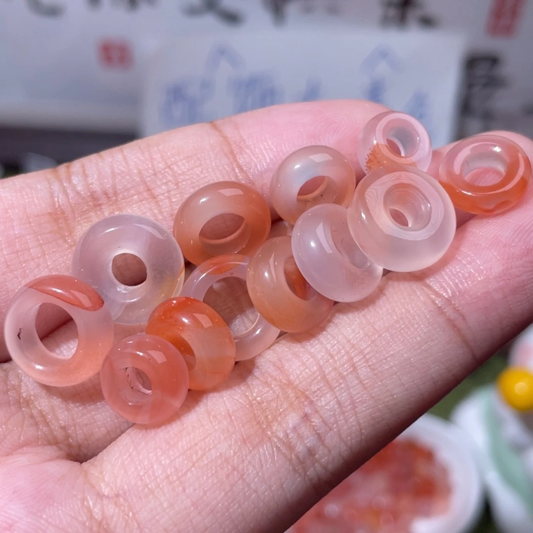 南红玛瑙未镶嵌挂件10516