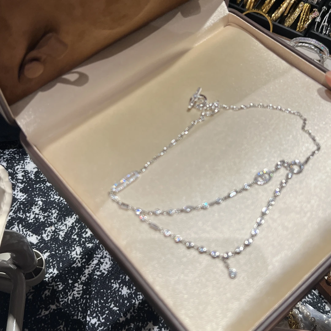 铜合金合成锆石项链 高定重工款时尚贵气猪鼻子项链