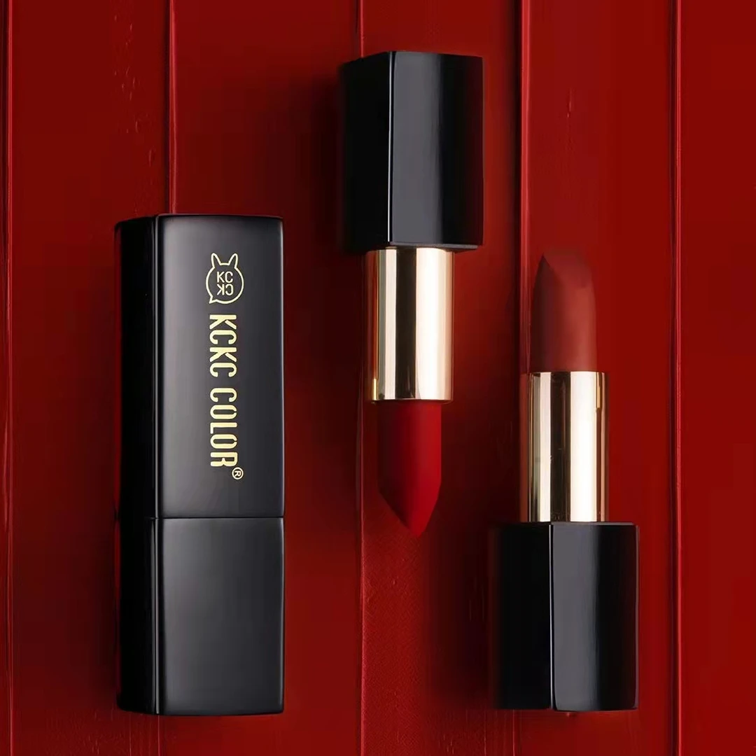 KCKC卡奇色彩滋润型哑光二合一气质口红烤漆壳低饱和度显气色口红