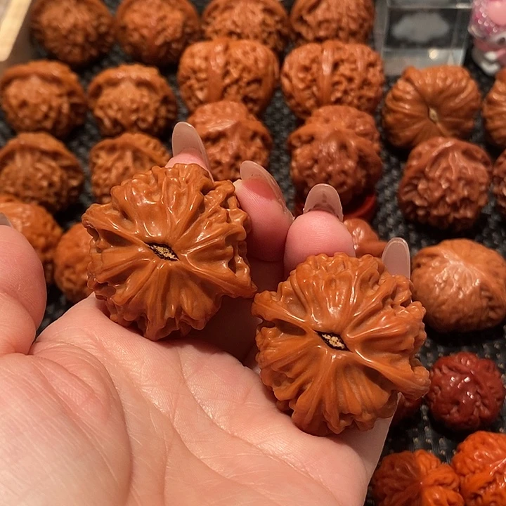 文玩核桃吊坠42天地1115