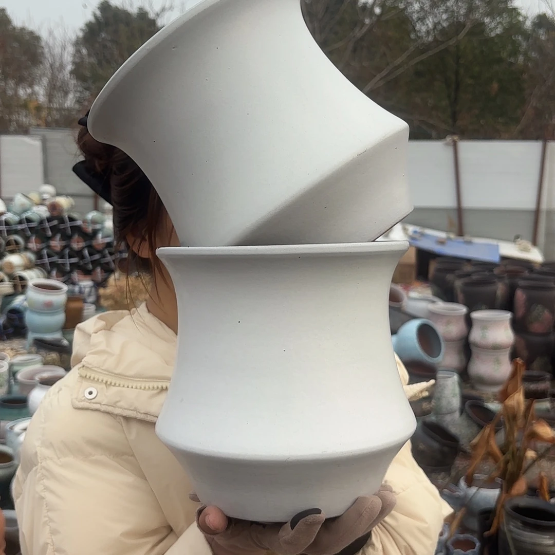 口径20高度20两个白蛮腰