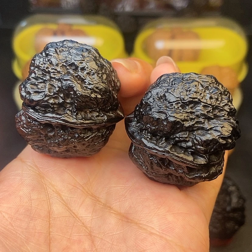 【闪购商品】文玩核桃把件40尺地闷蝴蝶蟾