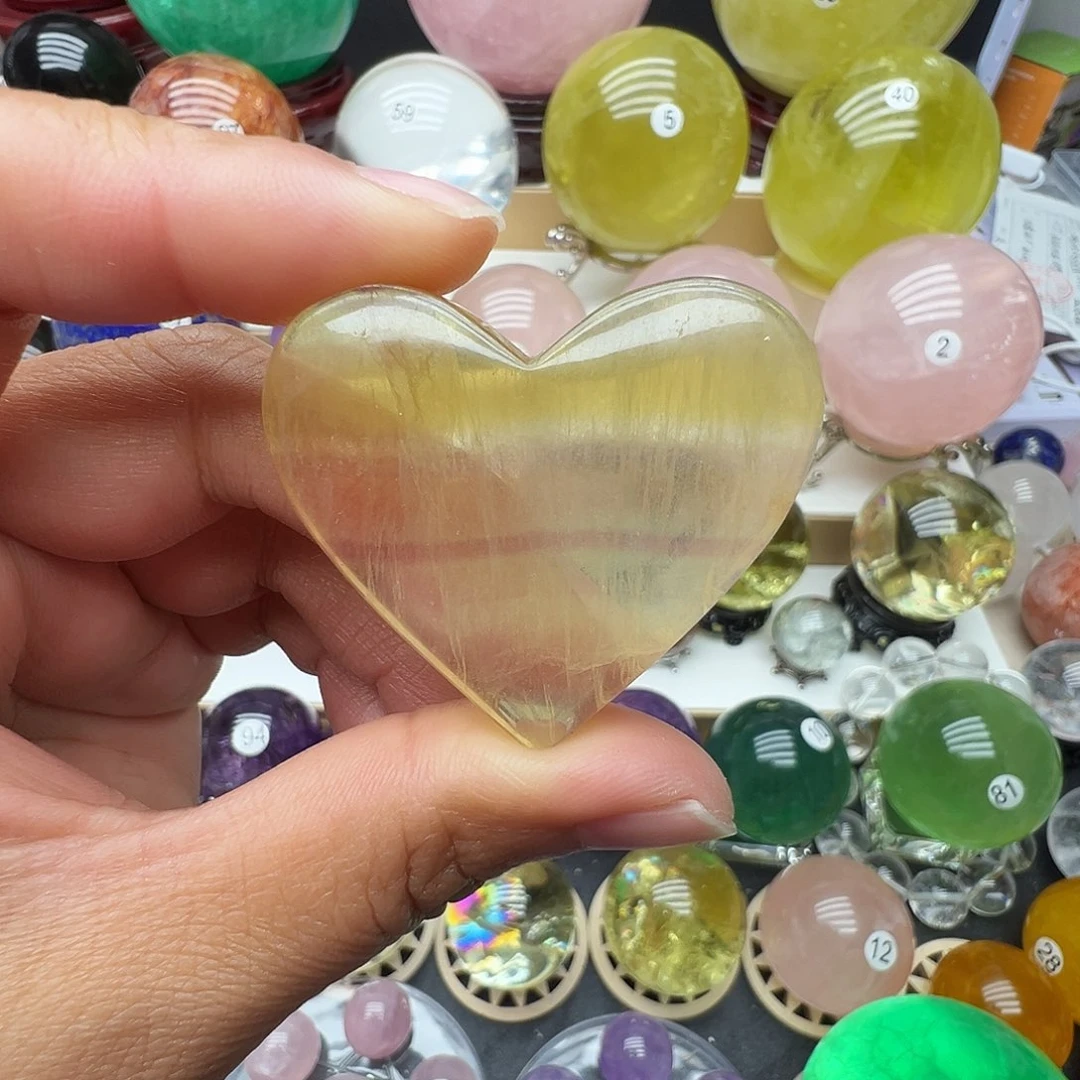 未镶嵌水晶珠宝半成品