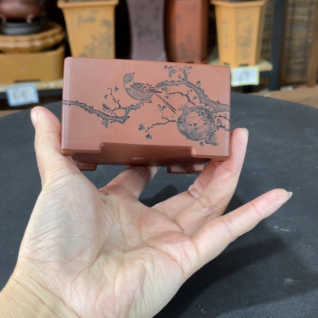 紫砂花盆紫砂壶上