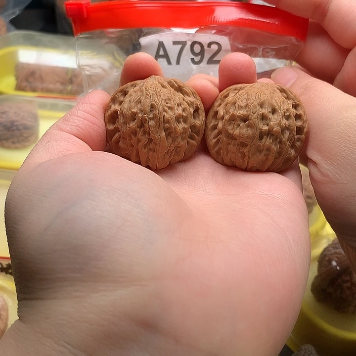 文玩核桃吊坠磨盘37