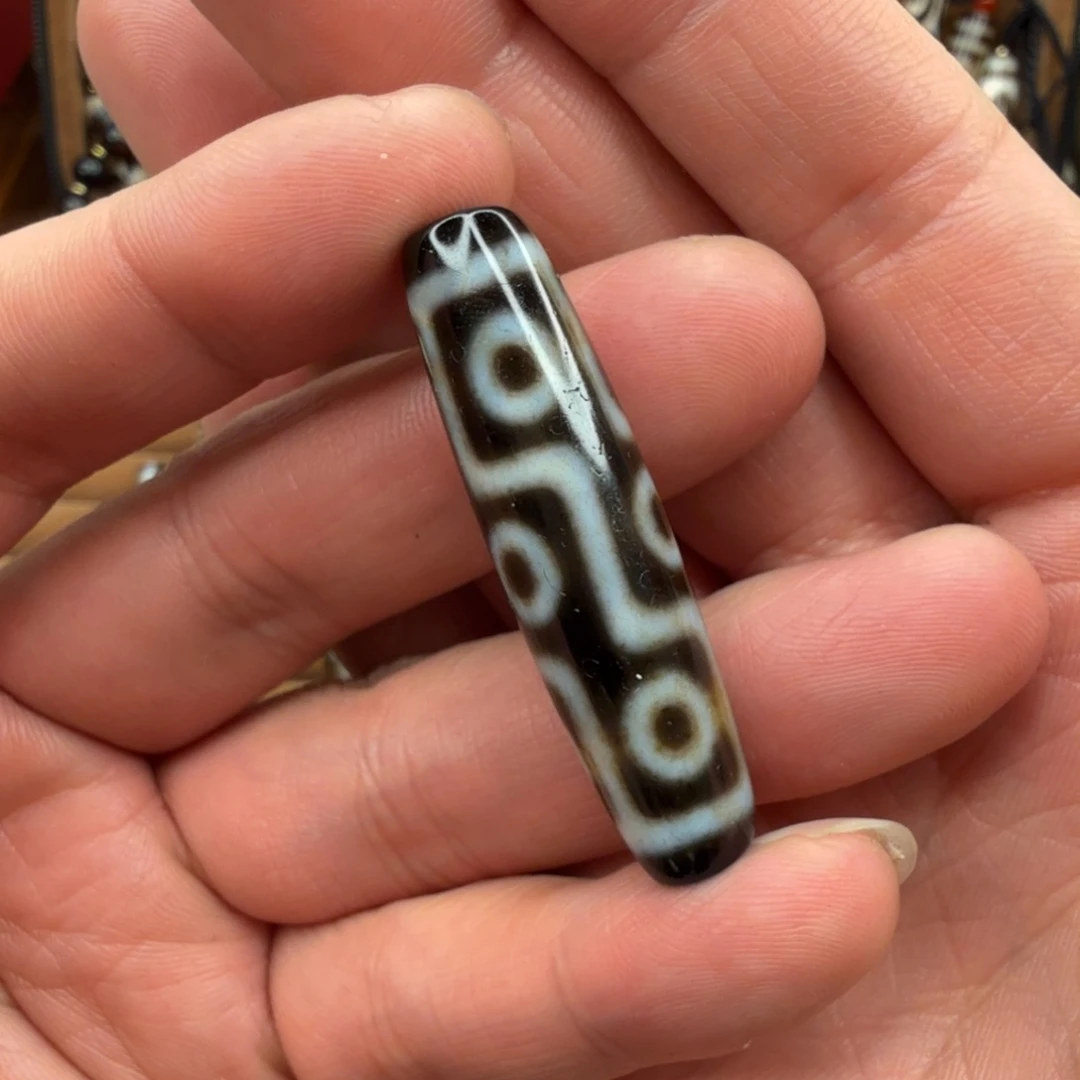 奥***本玛瑙/玉髓未镶嵌颈饰