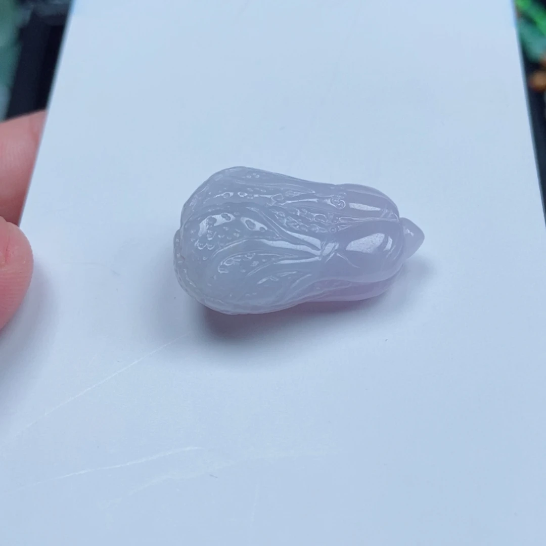 翡翠未镶嵌颈饰白菜
