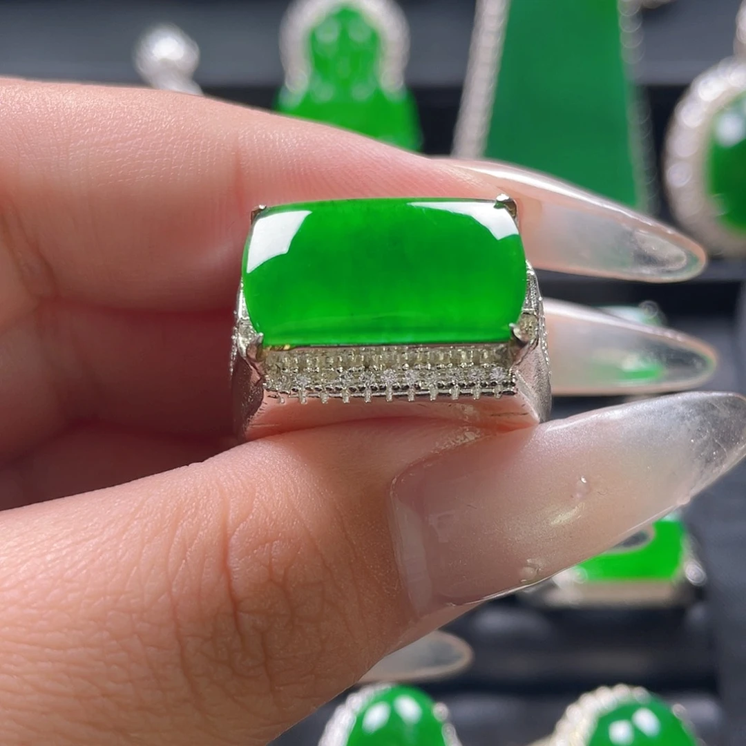 未镶嵌戒指翡翠大马鞍