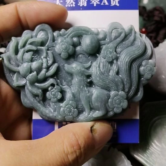 °****定制翡翠未镶嵌定制抛光挂件