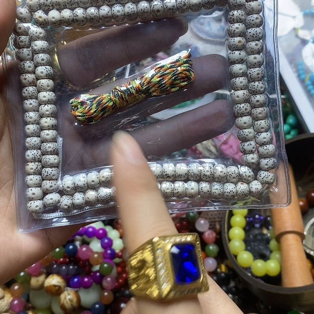 吊坠滴血莲花菩提