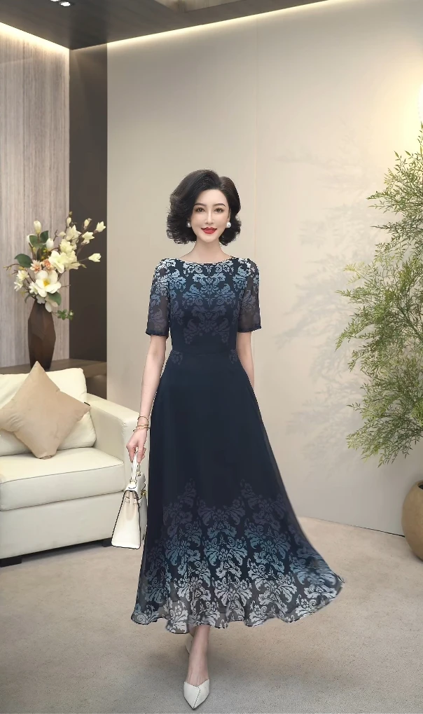 2025夏（东方美学）青花瓷定位对花莱赛尔天丝纱一字领连衣裙WF3235