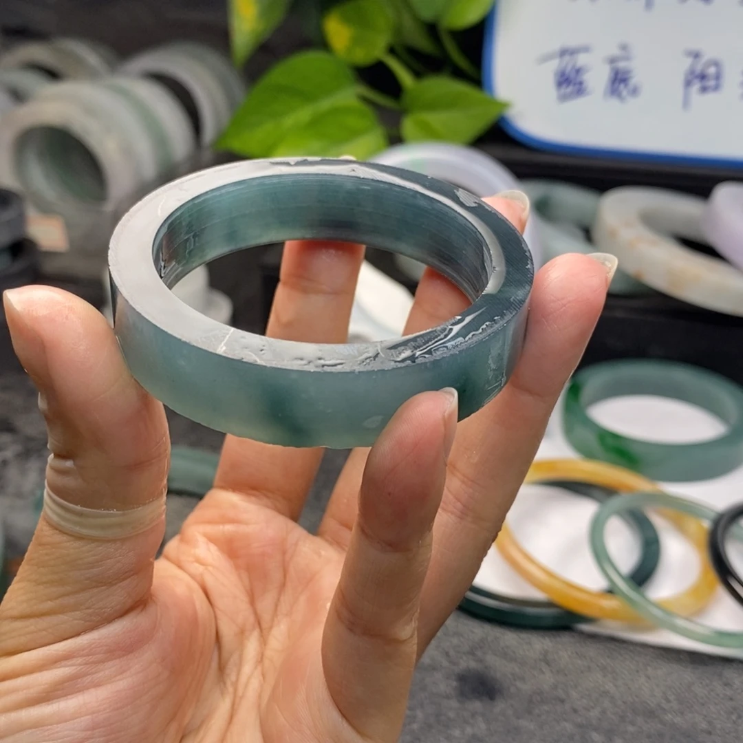 定制翡翠61正未镶嵌一****能