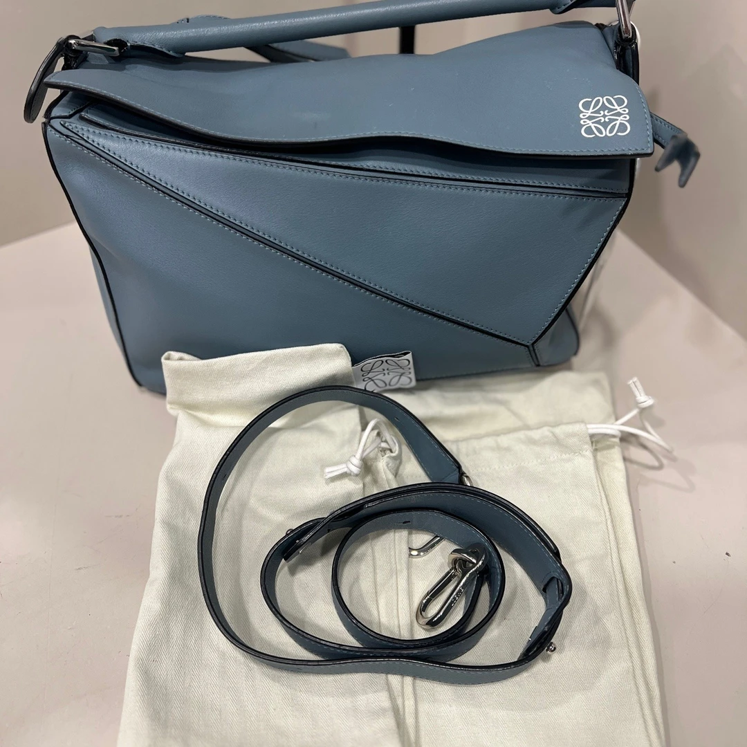 95新 LOEWE/罗意威 【KK】 01 0767 蓝灰色几何单肩包