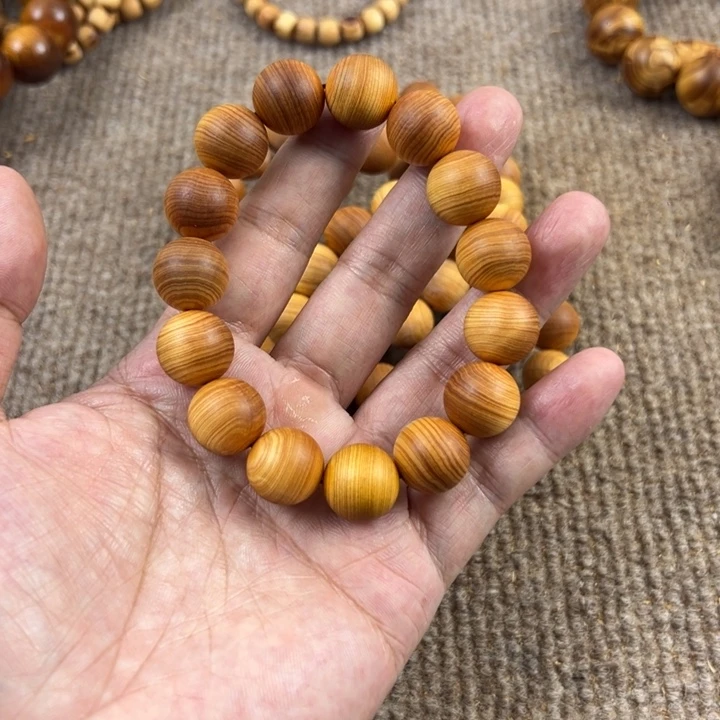 木太行崖柏1.5陈化。。。。。