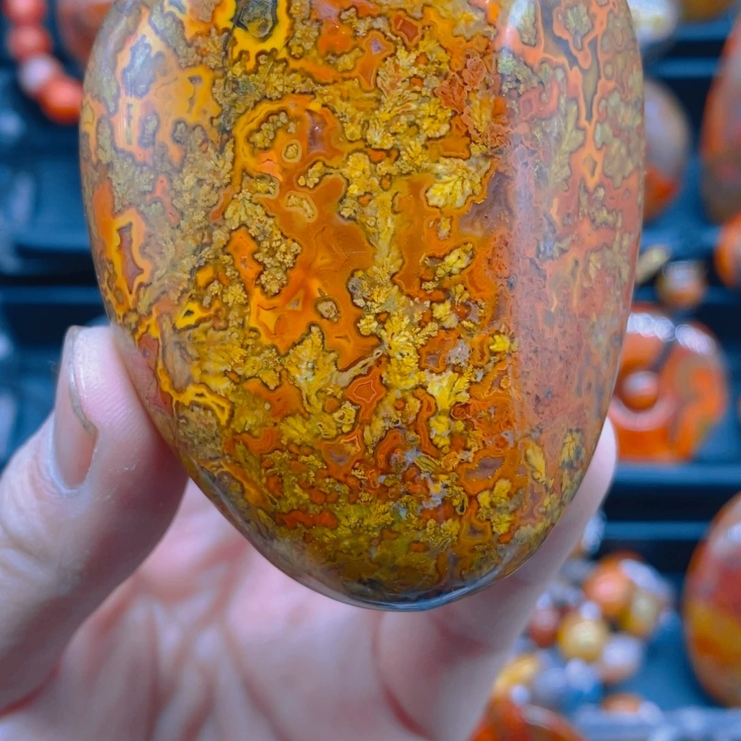 玛瑙/玉髓颈饰未镶嵌一**求